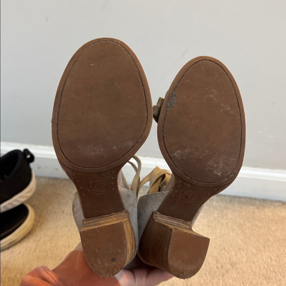 Lucky Brand Gray Women's Heeled Sandals - Picture 4 of 4